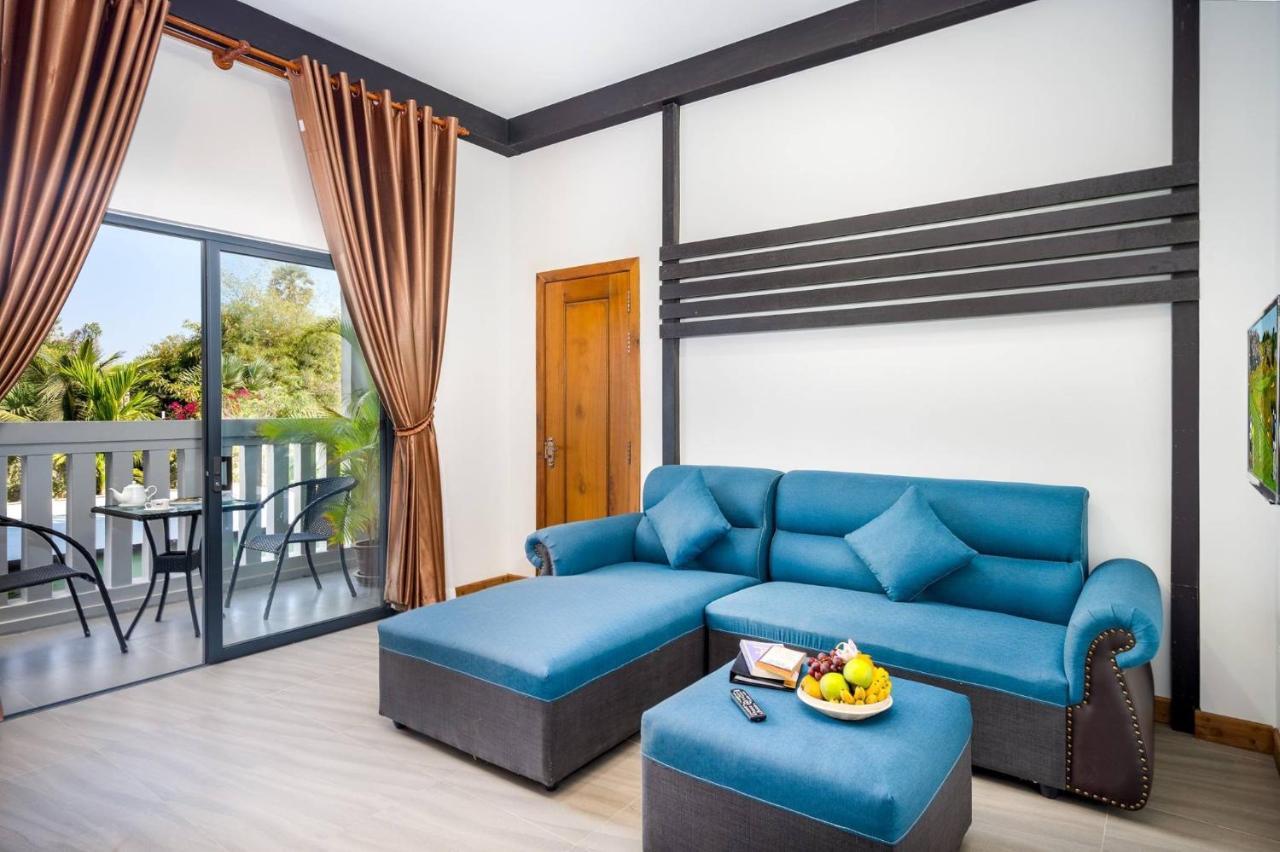 Reveal Angkor Hotel Сием Реап Екстериор снимка