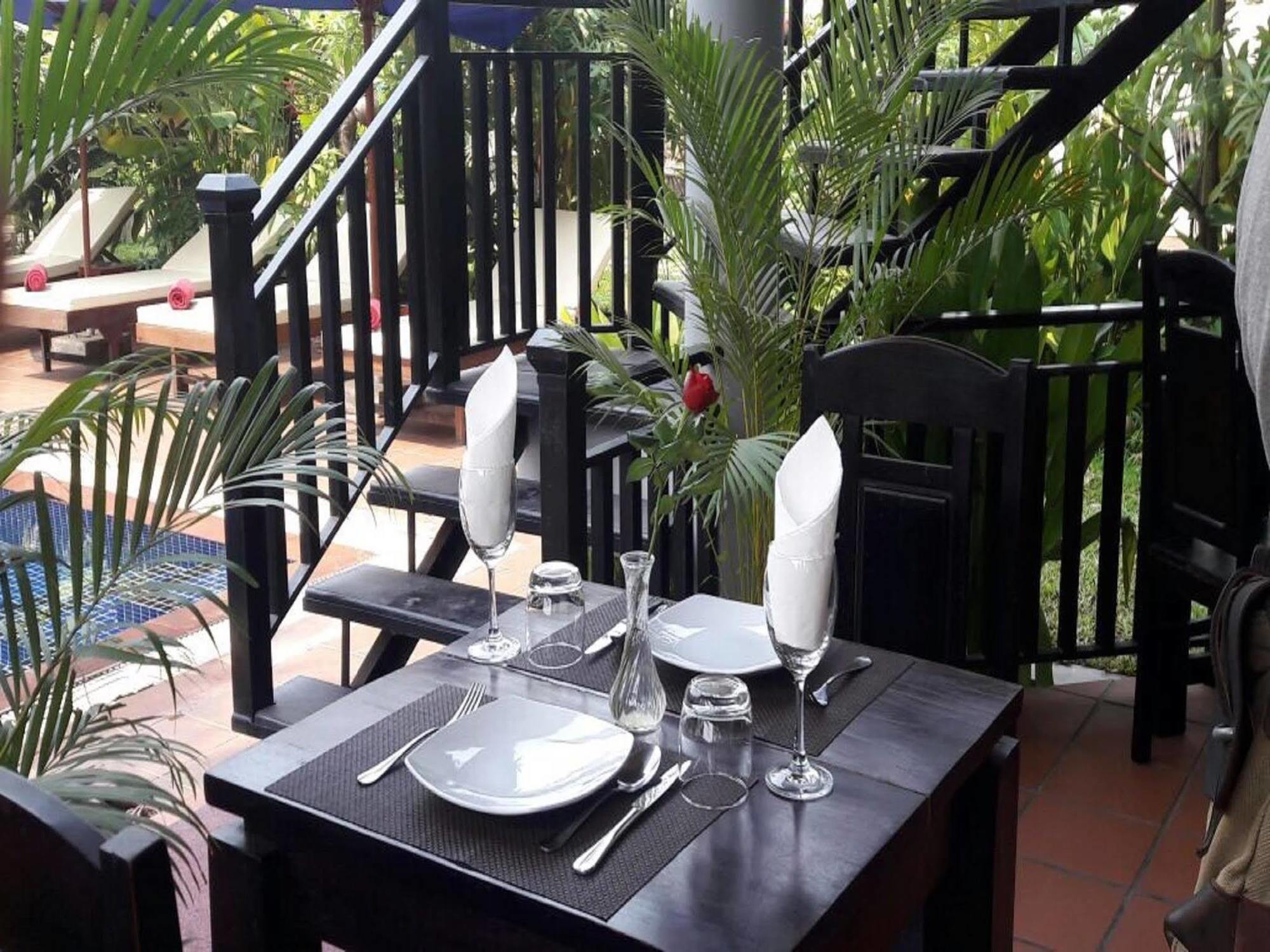 Reveal Angkor Hotel Сием Реап Екстериор снимка