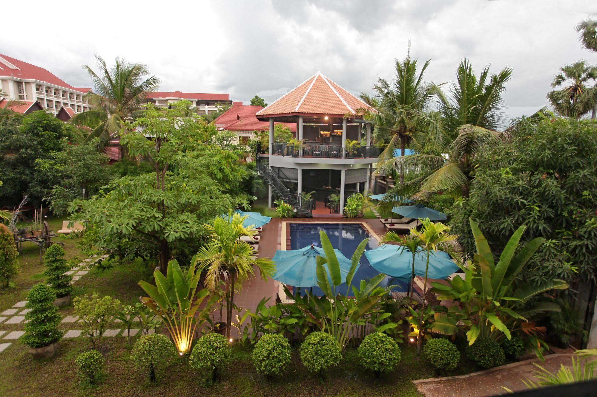 Reveal Angkor Hotel Сием Реап Екстериор снимка